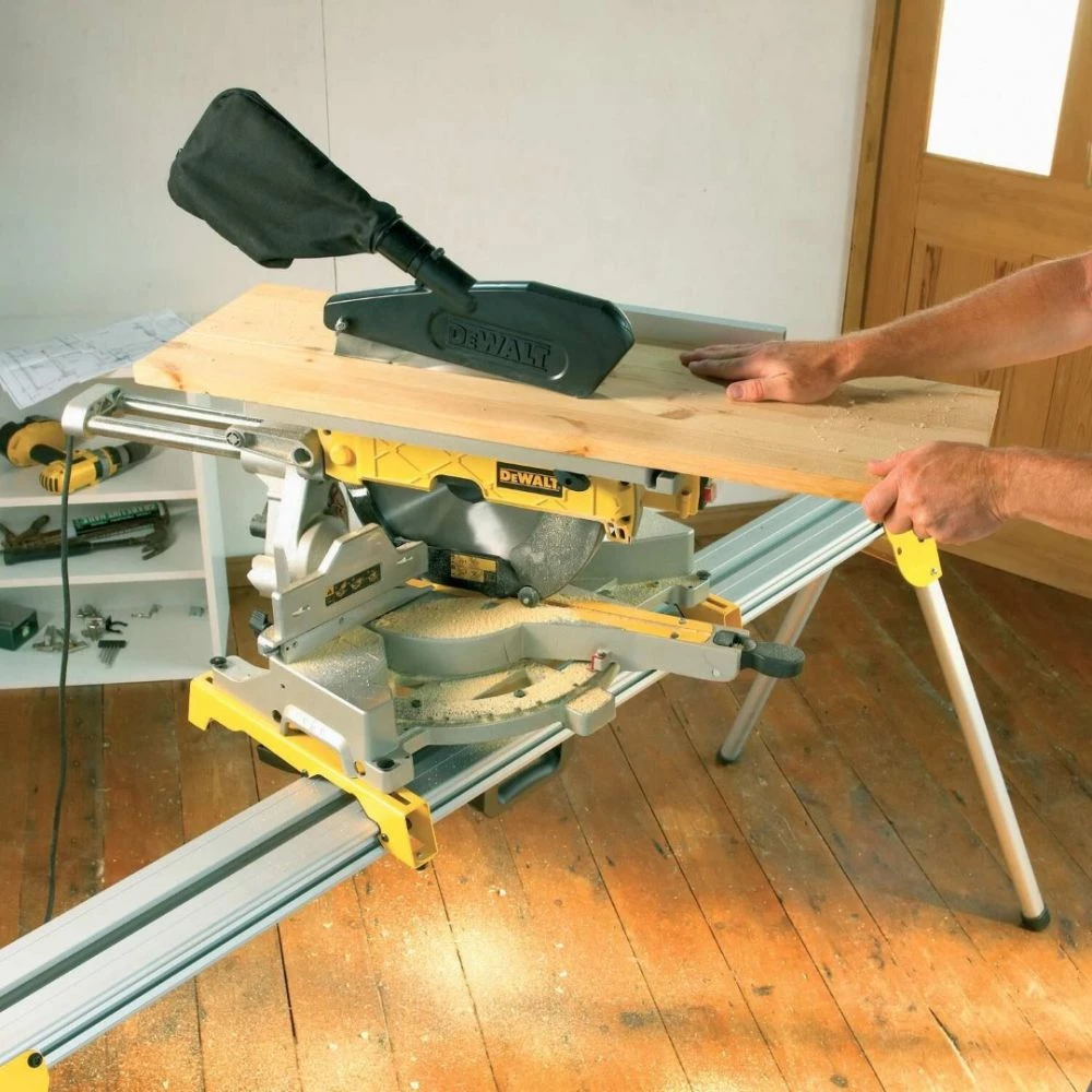 Dewalt 305 Mm Bordgeringssav Med Udtræk D27112 4 Dewalt 305 Mm Bordgeringssav Med Udtræk D27112 - Billede 3