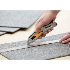 DeWALT Foldekniv Trapezblad , Dead Bolt - DWHT0-10296 8 DeWALT Foldekniv Trapezblad , Dead Bolt - DWHT0-10296 -homeshop Salg unnamed file 939